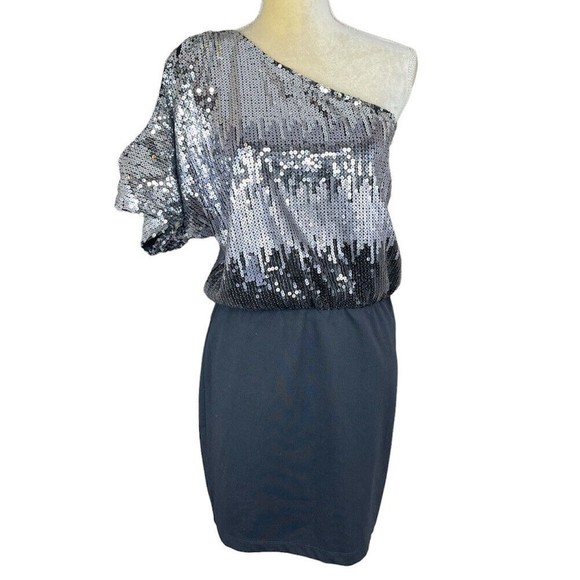 Friends Women One Should Sequin Black Dress Sz M - Picture 1 of 15